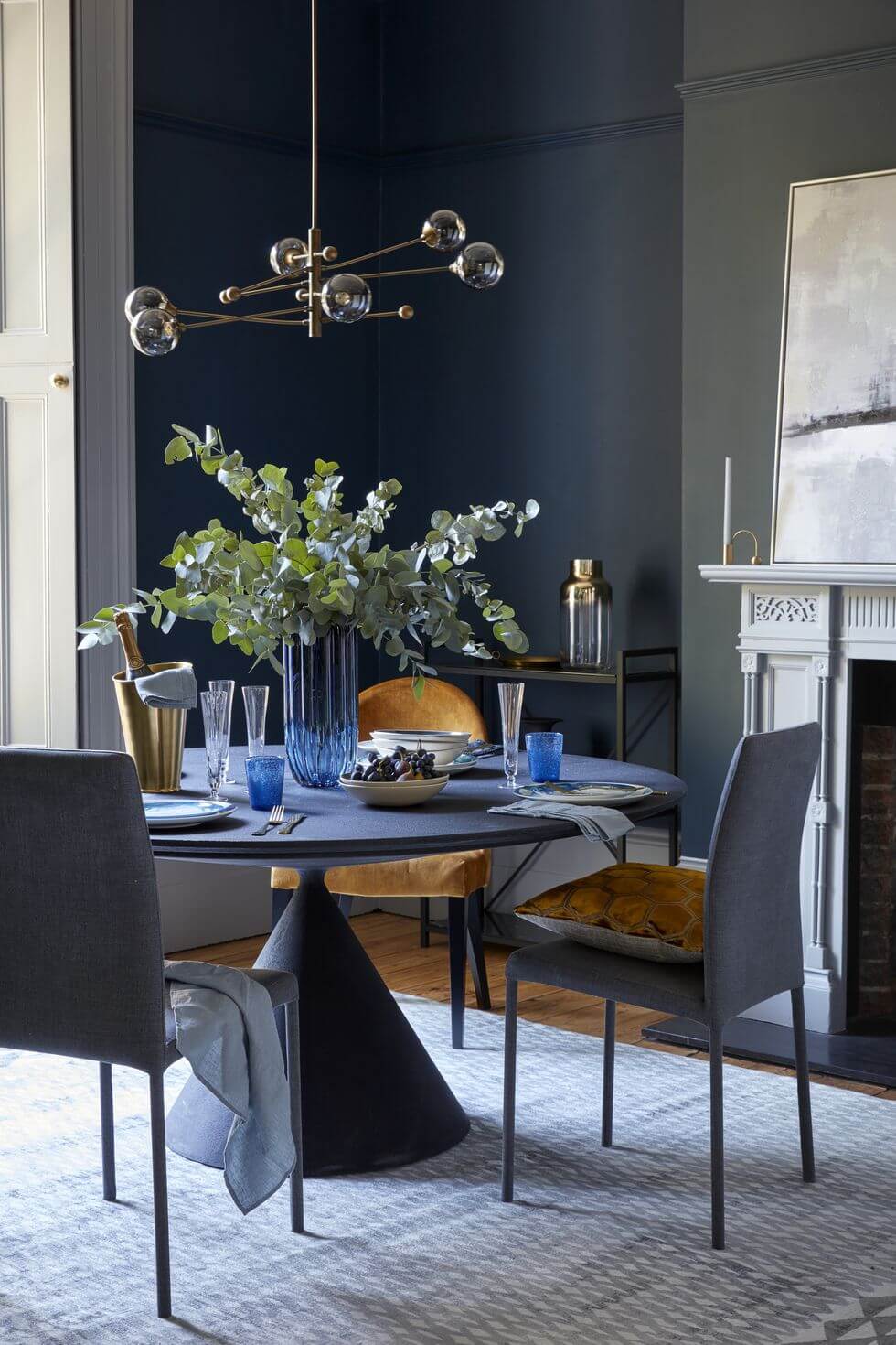 Design A Perfectly Scaled Dining Room